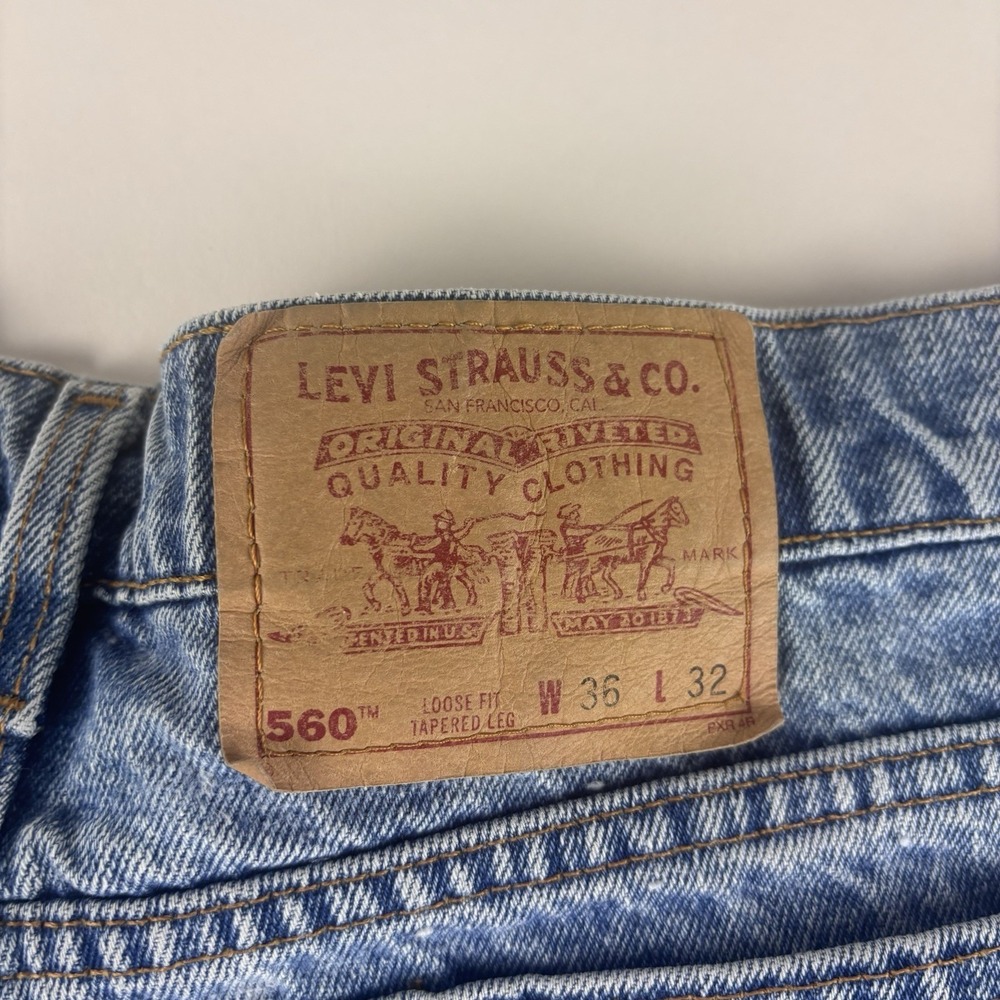 Levis 560 Men's 36x32 Jeans Loose Fit Tapered Medium Wash USA 90s Denim Vintage - Picture 6 of 13